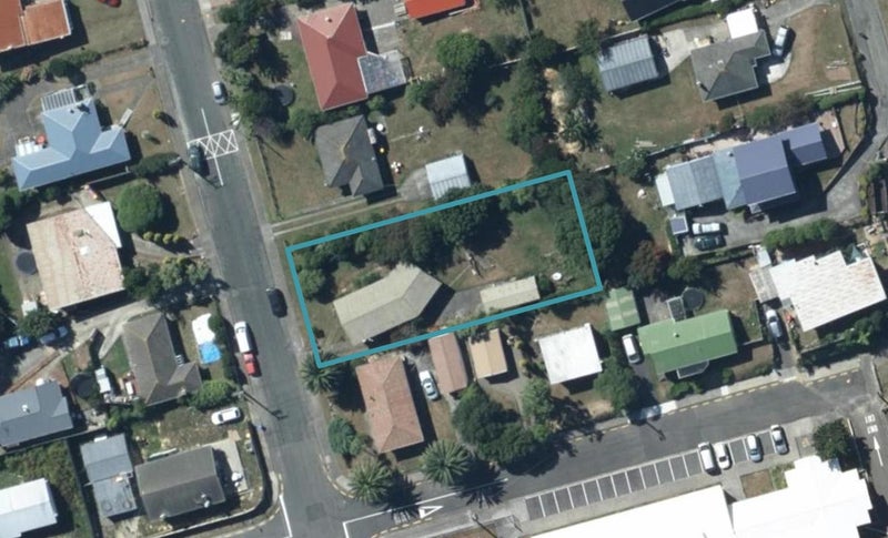 56 Ngatitoa Street, Takapuwahia, Porirua - Carousel 1