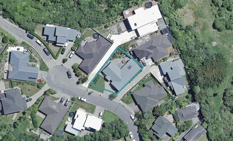 38 Khouri Avenue, Karori, Wellington - Carousel 1