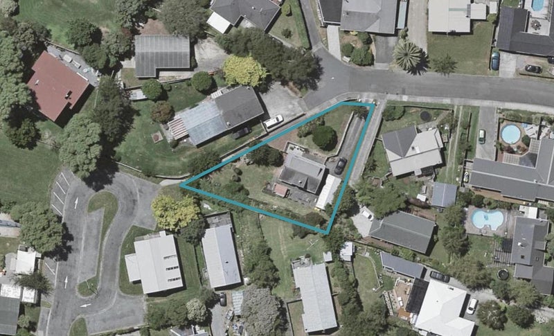5 Edward Court, Raumati South, Paraparaumu - Carousel 1