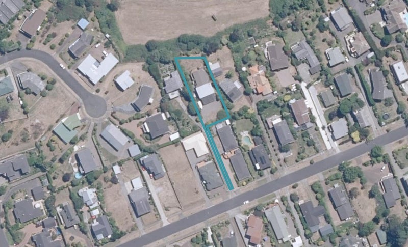 28 Harvey Street, Waipahihi, Taupo - Carousel 1