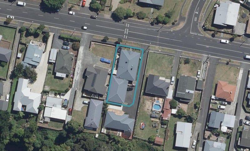 129 Rimu Street, Maeroa, Hamilton - Carousel 1