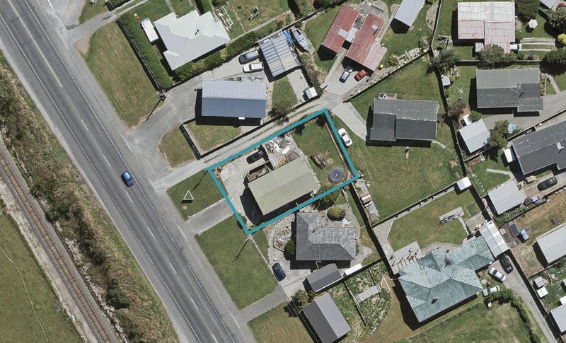 630 Bluff Highway, Clifton, Invercargill - Carousel 1