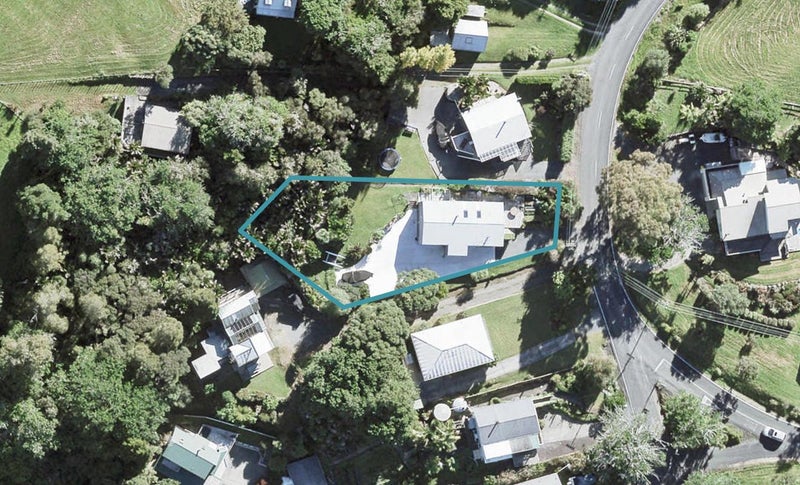 49 Baddeleys Beach Road, Tāwharanui Peninsula, Matakana - Carousel 1
