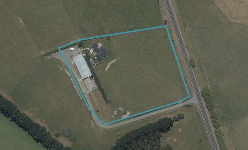 831 Halcombe Road, Halcombe, Feilding - Carousel 1