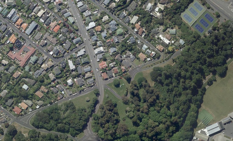 57 Sligo Terrace, Roslyn, Dunedin - Carousel 1