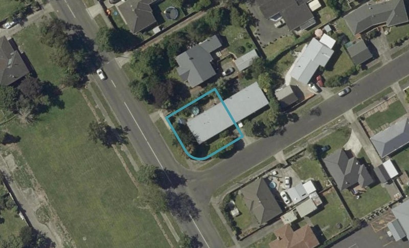 1 Glasgow Street, Takaro, Palmerston North - Carousel 1