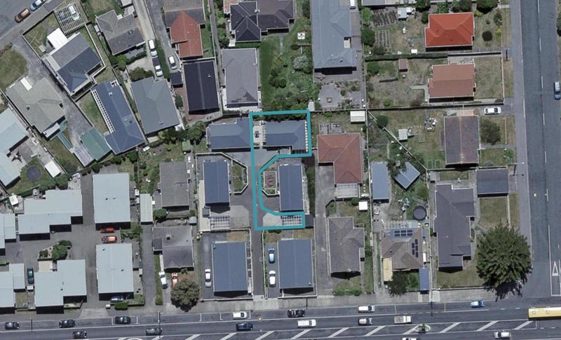 403B Broadway, Miramar, Wellington - Carousel 1