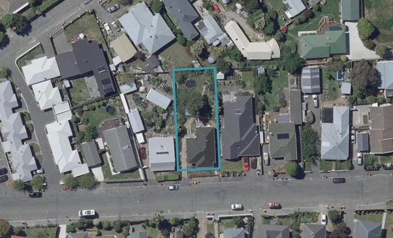 17 Marsden Street, Heathcote Valley, Christchurch - Carousel 1