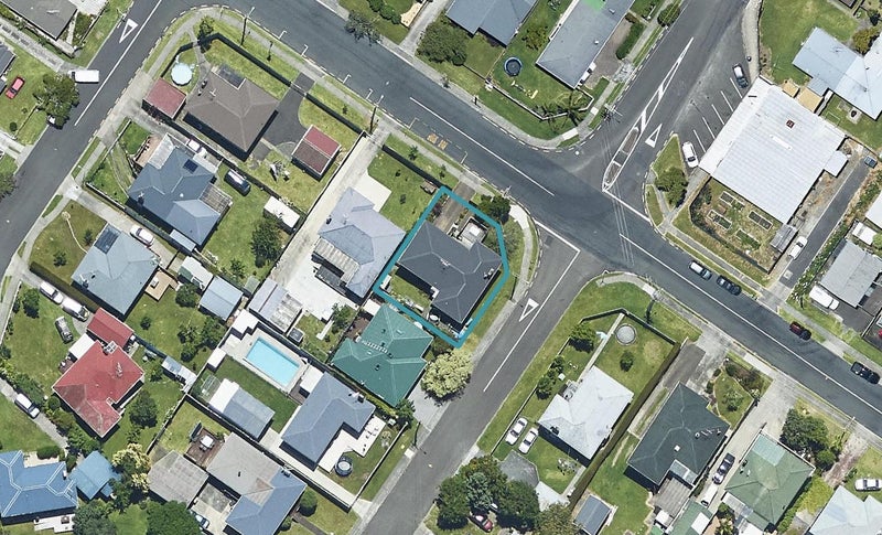 66 Argyll Road, Greerton, Tauranga - Carousel 1