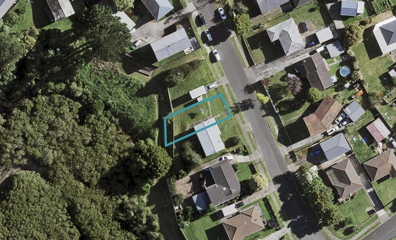 15C Volante Avenue, Wattle Downs, Auckland - Carousel 1