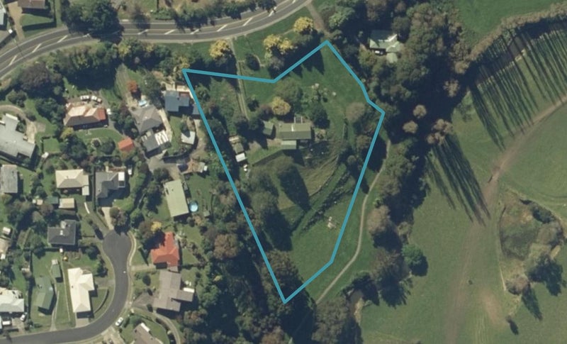 159 Tirau Street, Putāruru - Carousel 1