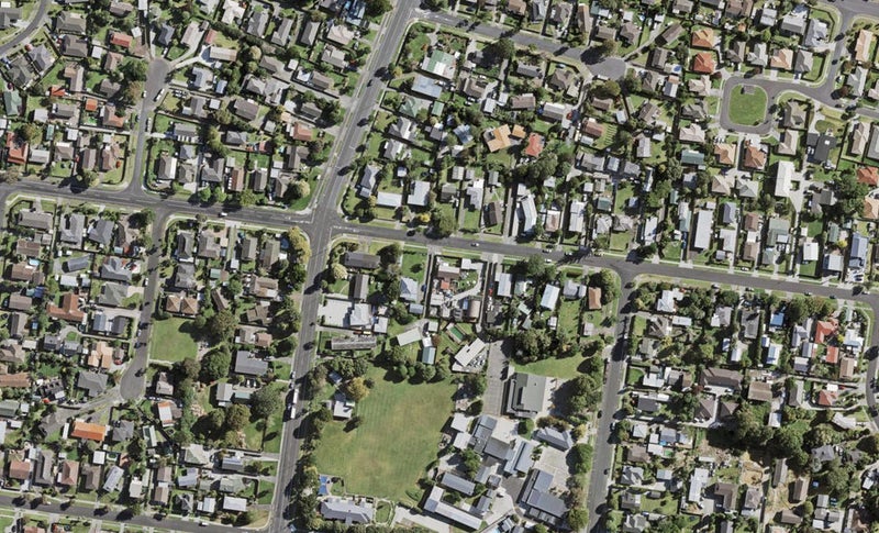 5A Blanes Road, Weymouth, Auckland - Carousel 1