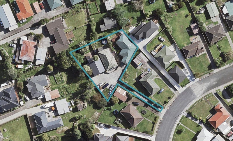 2/12 Ellen Street, Manurewa East, Auckland - Carousel 1