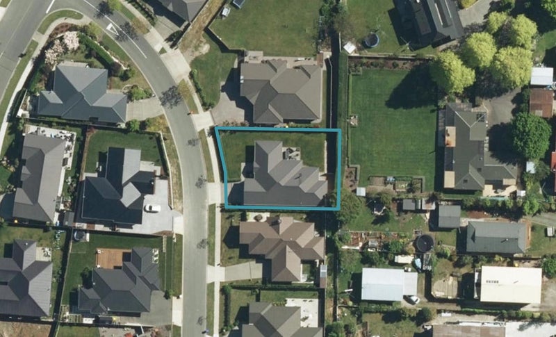 9 Puketutu Grove, Motueka - Carousel 1