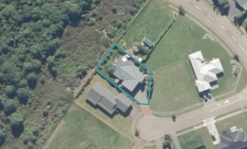 6 Grand Vista Lane, Kinloch, Taupō - Carousel 1