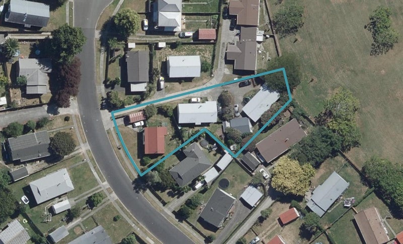 22A Aileen Place, Nawton, Hamilton - Carousel 1