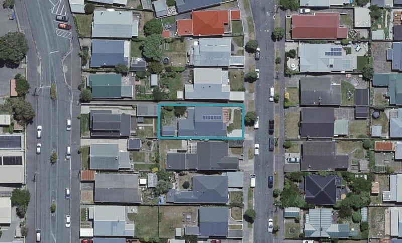 31 Palm Avenue, Lyall Bay, Wellington - Carousel 1