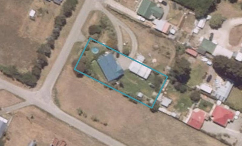 28 Barr Street, Oamaru - Carousel 1