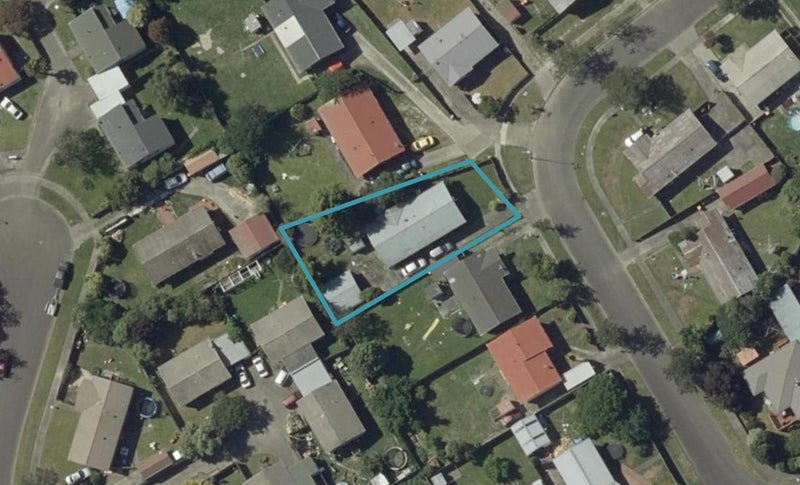 4 Charwell Place, Highbury, Palmerston North - Carousel 1