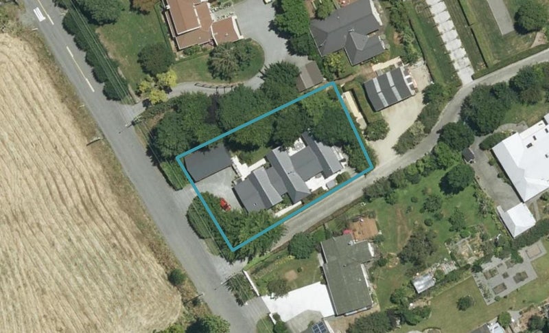 4 Vickerman Street, Grovetown, Blenheim - Carousel 1