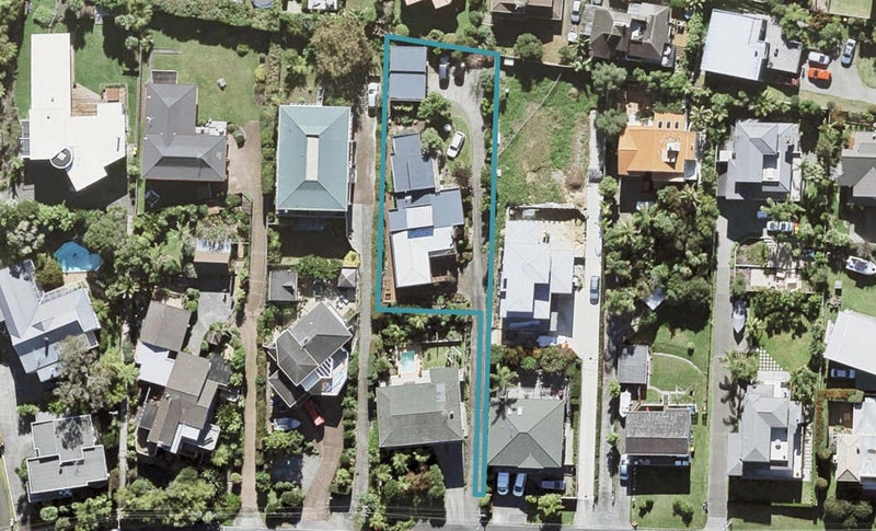 18A Oban Road, Browns Bay, Auckland - Carousel 1