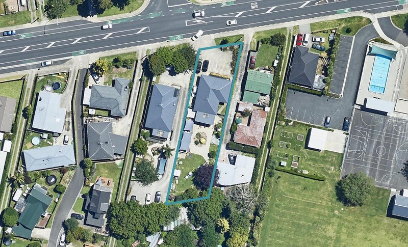 38 Millers Road, Brookfield, Tauranga - Carousel 1