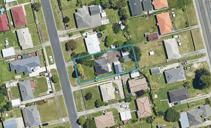 10 Puriri Crescent, Hillcrest, Rotorua - Carousel 1