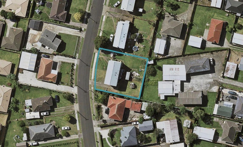 8 Piako Street, Ōtara, Auckland - Carousel 1