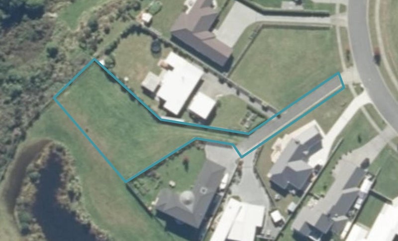 21 Pukeko Way, KINLOCH, TAUPO - Carousel 1