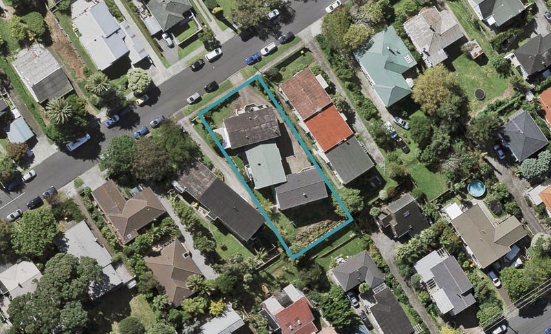 1/16 Napier Avenue, Takapuna, Auckland - Carousel 1