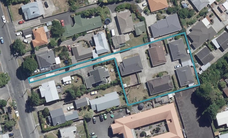 2/204 Nixon Street, Hamilton East, Hamilton - Carousel 1
