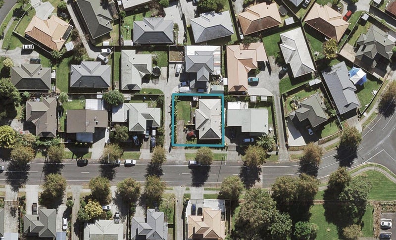 66 Gadsby Road, Favona, Auckland - Carousel 1