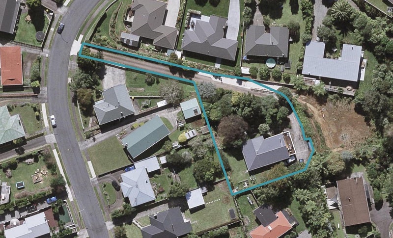 14 Thames Street, Welbourn, New Plymouth - Carousel 1