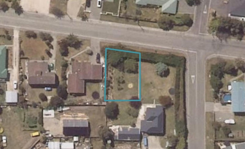 16 Charles Street, Weston, Oamaru - Carousel 1