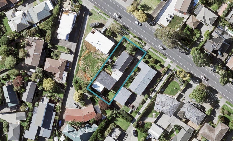 1/187 Bucklands Beach Road, Bucklands Beach, Auckland - Carousel 1