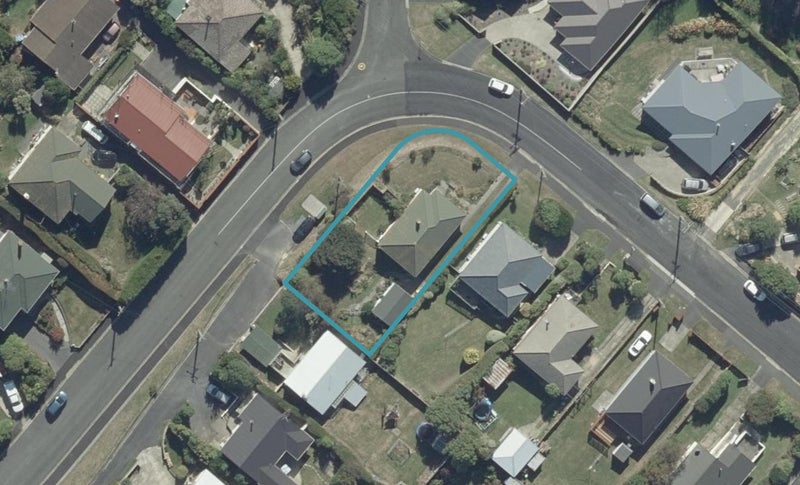 4 Eastbank Street, Waverley, Dunedin - Carousel 1