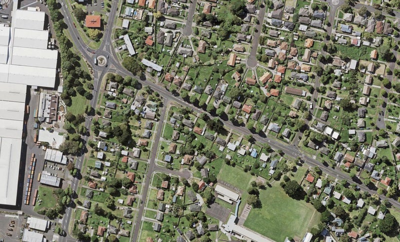 1/213 Tripoli Road, Point England, Auckland - Carousel 1