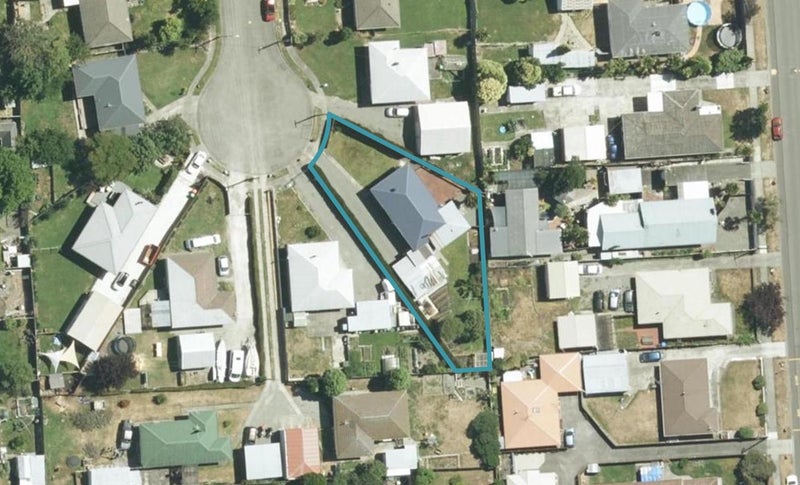 11 Gill Crescent, Redwoodtown, Blenheim - Carousel 1
