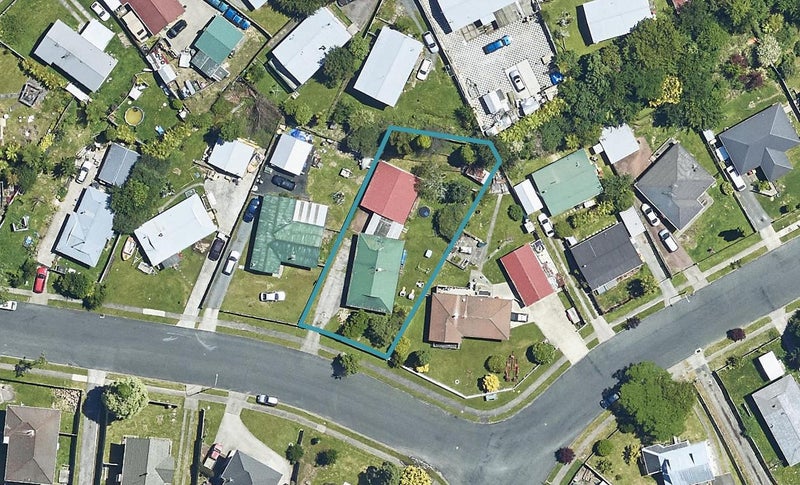 3 Sunline Place, Ngongotaha, Rotorua - Carousel 1