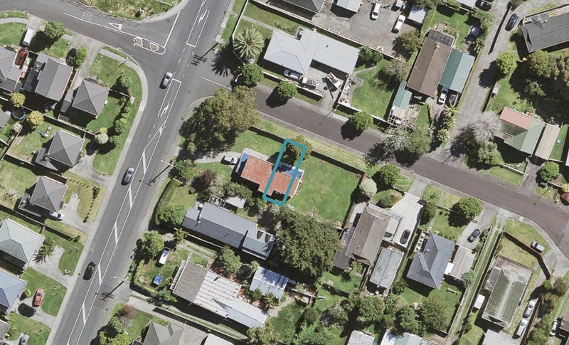 5/1 Benita Place, Sunnyvale, Auckland - Carousel 1