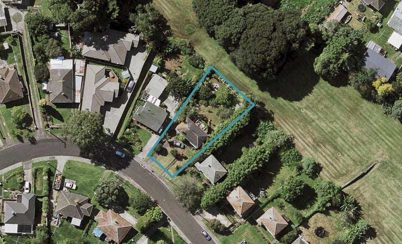 13 Oran Road, Panmure, Auckland - Carousel 1
