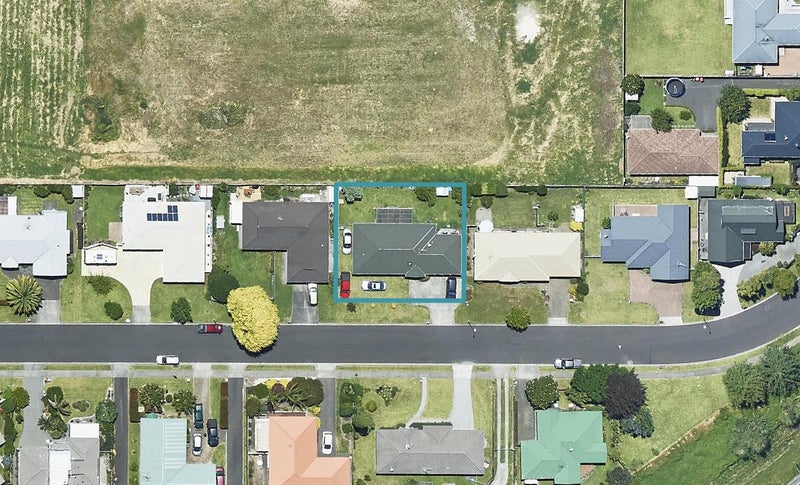 46 Stephens Place, Hairini, Tauranga - Carousel 1