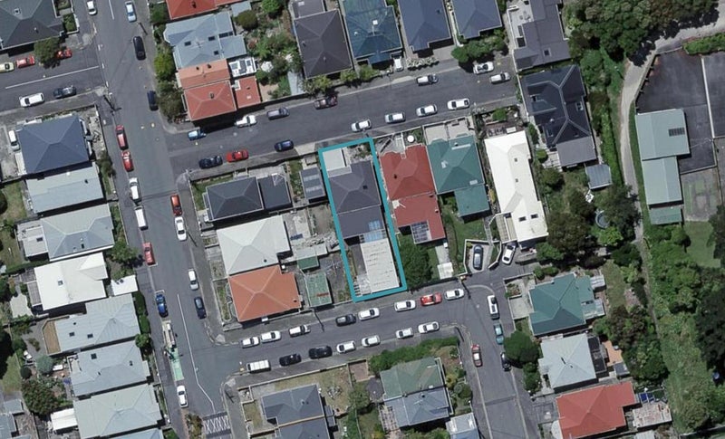 4 Douro Avenue, Newtown, Wellington - Carousel 1