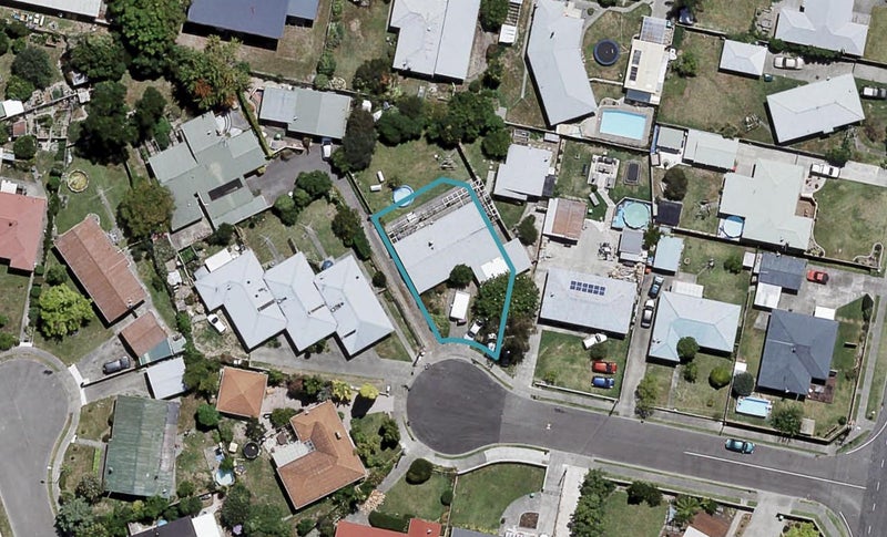 8B Hastie Place, Onekawa, Napier - Carousel 1
