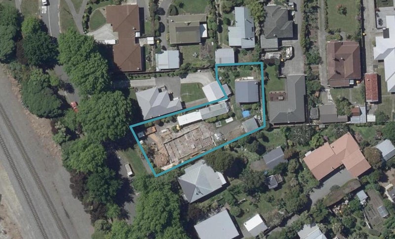 28 Station Road, Heathcote Valley, Christchurch - Carousel 1