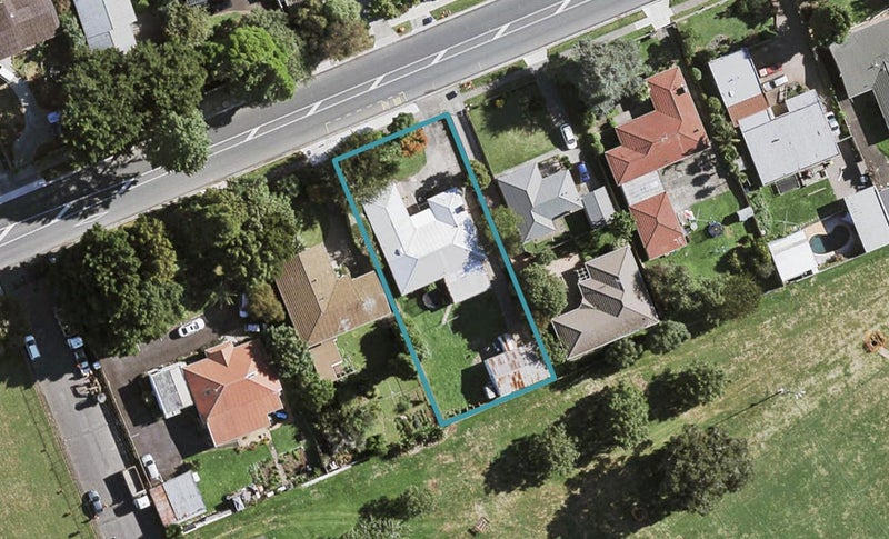 38 Beach Road, Pahurehure, Papakura - Carousel 1
