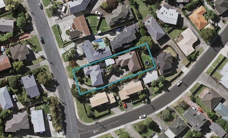 1/27 Becroft Drive, Forrest Hill, Auckland - Carousel 1