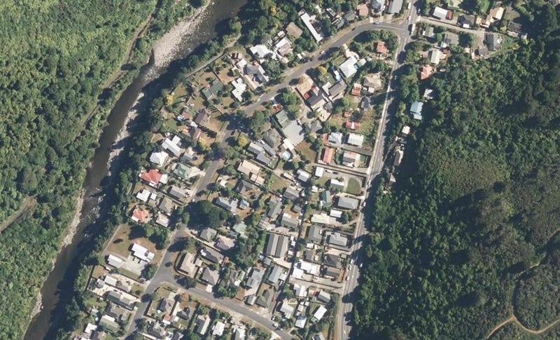 2/15 Black Beech Street, Birchville, Upper Hutt - Carousel 1