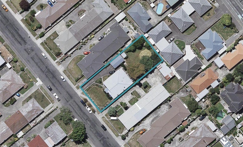 409 Avenue Road West, Hastings, Hastings - Carousel 1