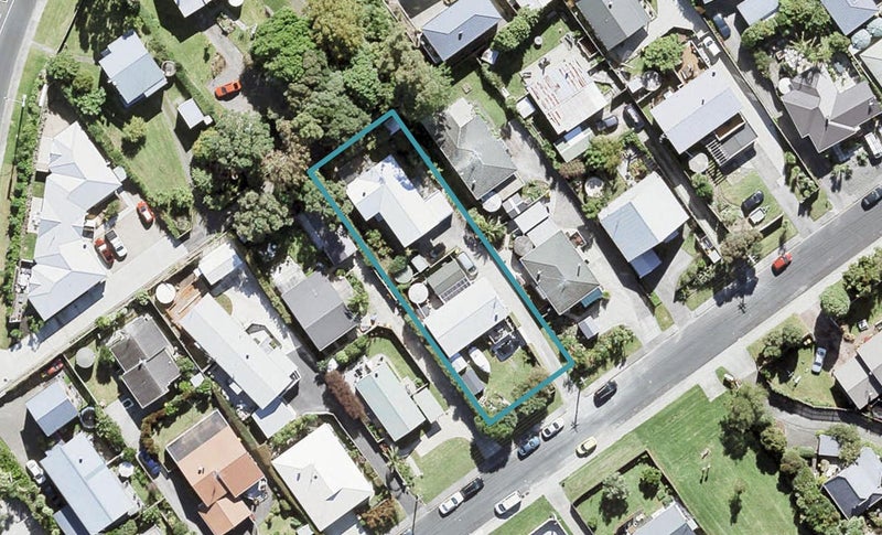 12A Brandon Road, Manly, Whangaparaoa - Carousel 1